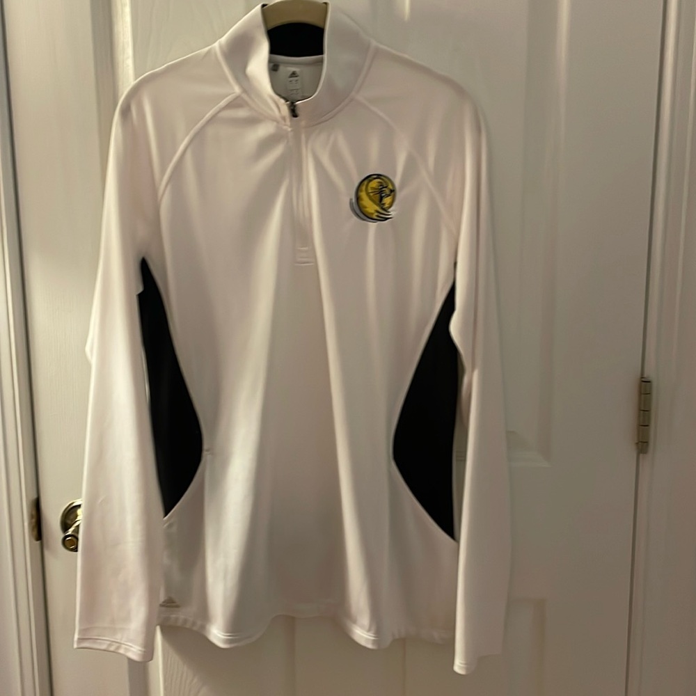Donate soon. Pullover -Lander Univ. pullover. Sz Med-Never worn.